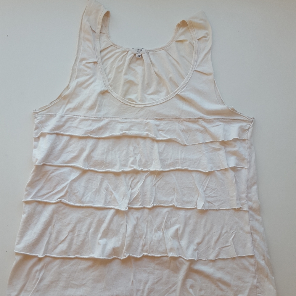 Light pink small layered Wilfred aritzia tank